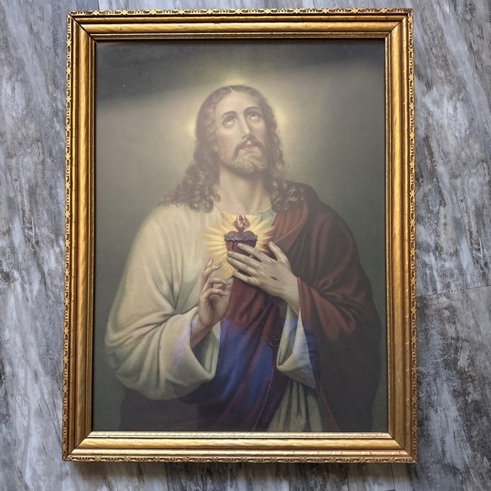 Vintage Religious Picture Sacred Heart Of Jesus Gilded Wooden Frame 17.5X13.5 In